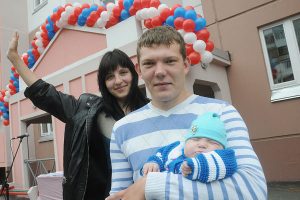 Виктор Назаров предлагает сократить до одного года срок договора найма жилья для сирот