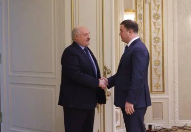 Президент Беларуси Александр Лукашенко и Губернатор Омской области Виталий Хоценко провели в Минске встречу